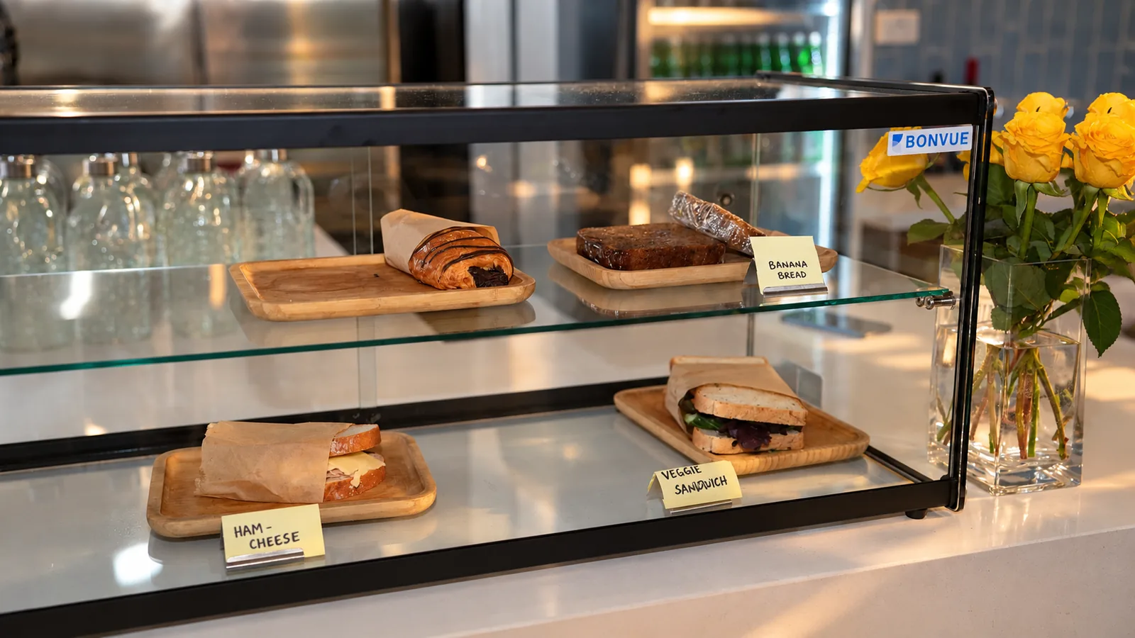 Cakes in the cabinet